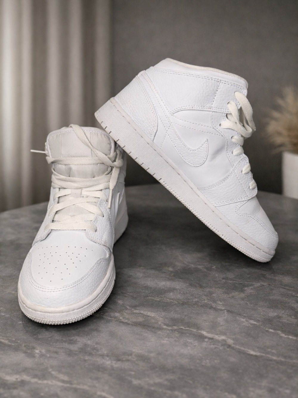 Nike Air Jordan 1 Mid GS "Triple White" sneaker